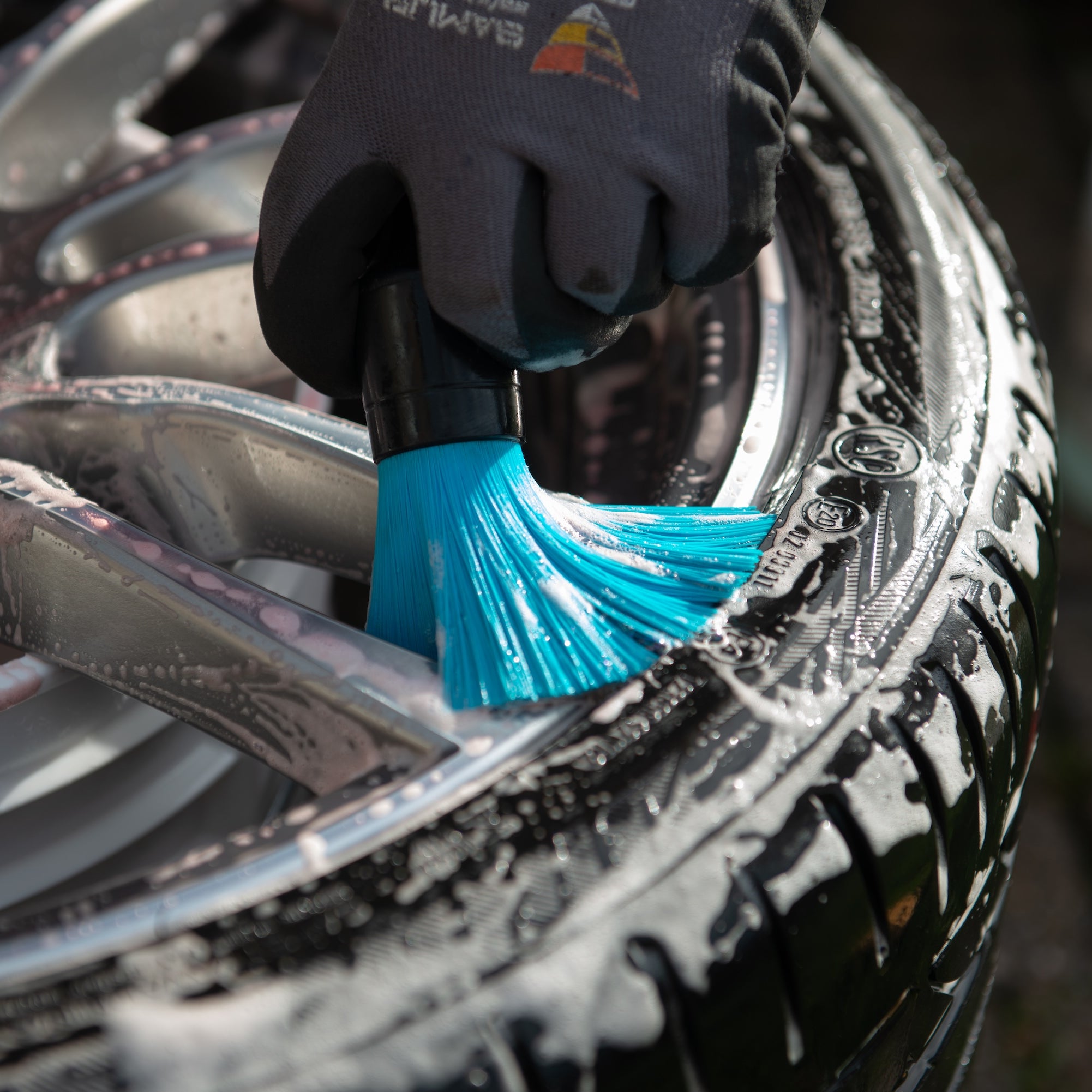 AM-Detailing